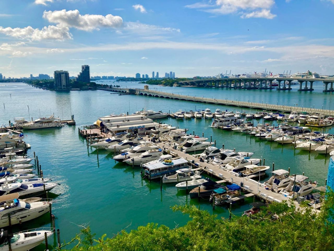 1717 N Bayshore Dr, Unit A-1953, Miami, FL 33132 Photo