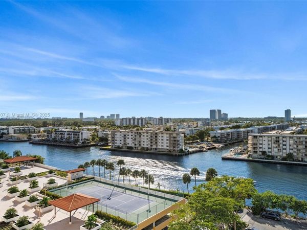 301 174th St, Unit 1109, Sunny Isles Beach, FL 33160