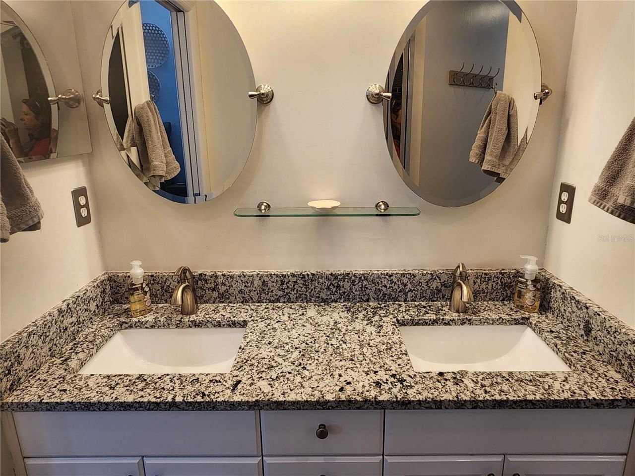 6503 Fairway Gardens Drive, Bradenton, FL 34203 Photo