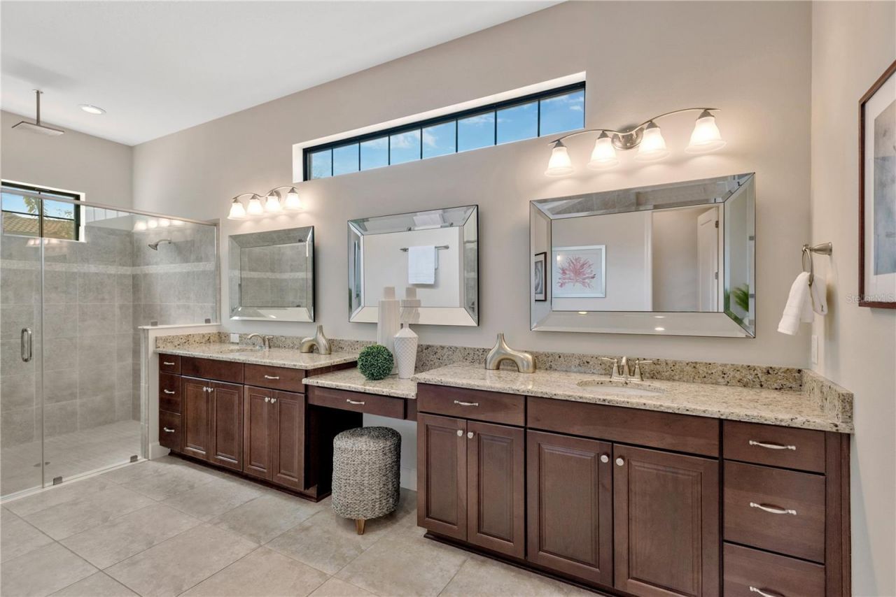 9127 Tillinghast Drive, Tampa, FL 33626 Photo