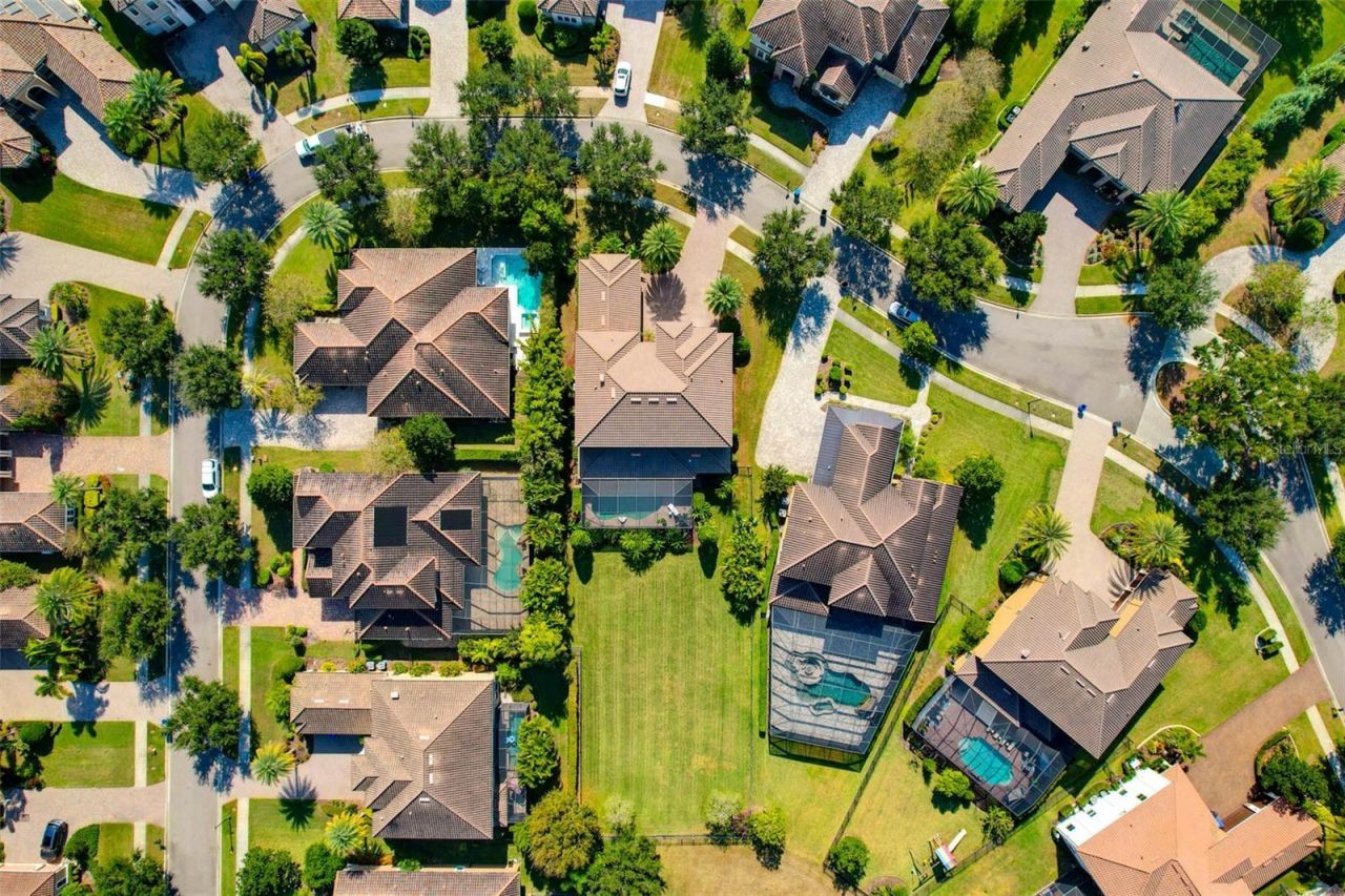 9127 Tillinghast Drive, Tampa, FL 33626 Photo