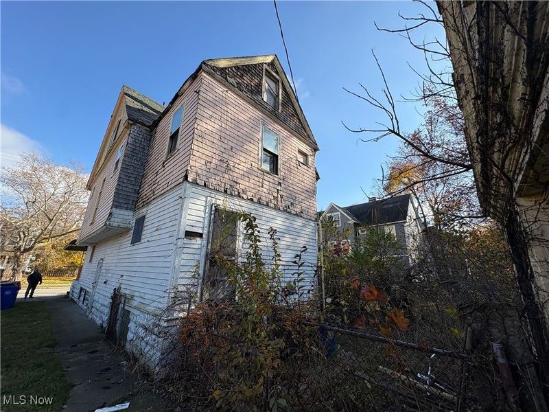1756 E 90th Street, Cleveland, OH 44106 Photo 4