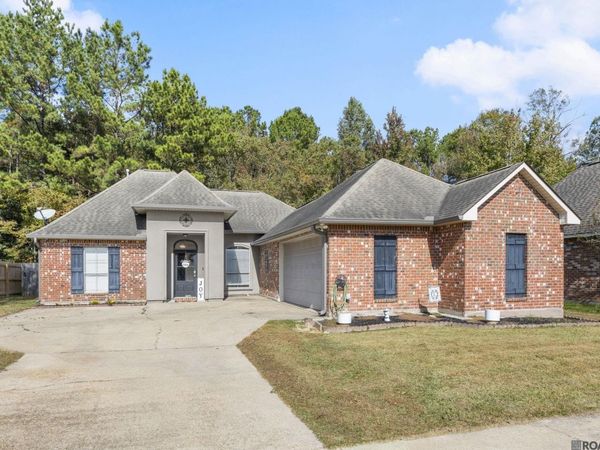 33813 Nature's Way, Walker, LA 70785