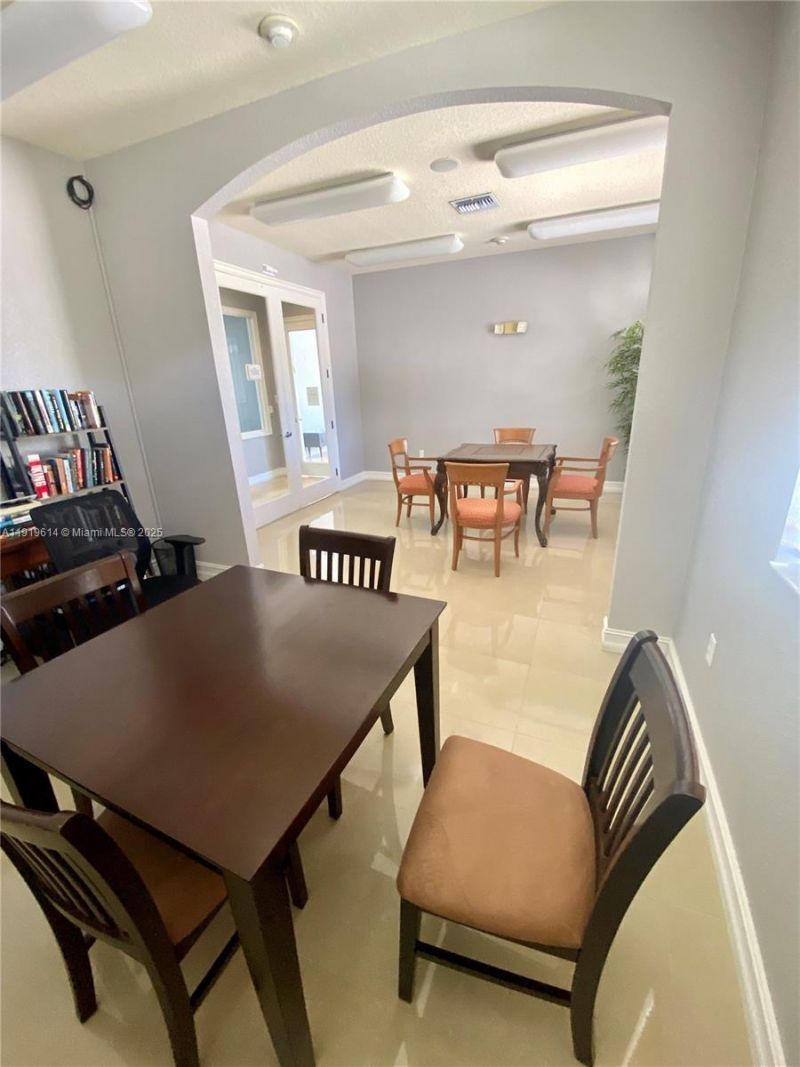 11032 Legacy Dr, Unit 306, Palm Beach Gardens, FL 33410 Photo