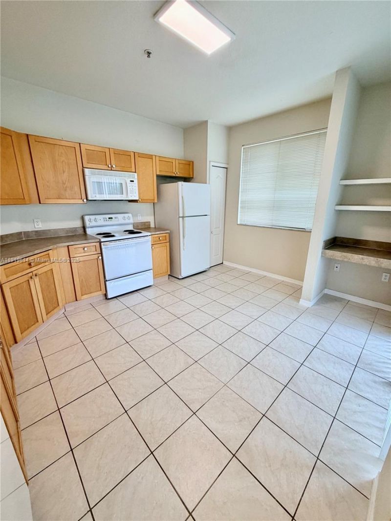 11032 Legacy Dr, Unit 306, Palm Beach Gardens, FL 33410 Photo