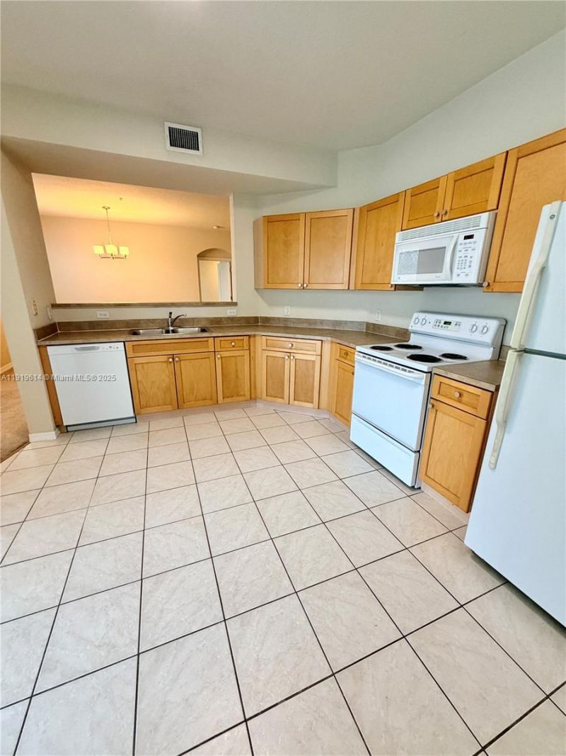 11032 Legacy Dr, Unit 306, Palm Beach Gardens, FL 33410 Photo