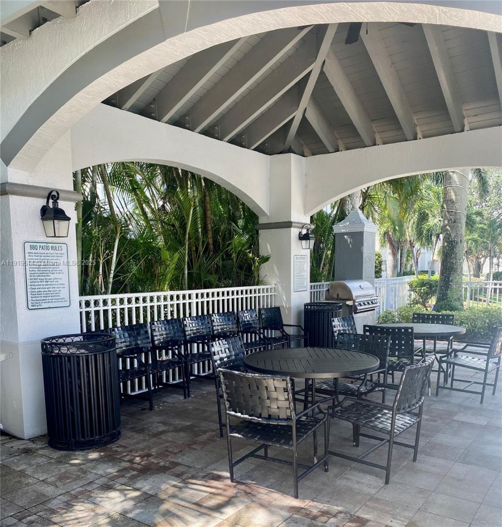 11032 Legacy Dr, Unit 306, Palm Beach Gardens, FL 33410 Photo