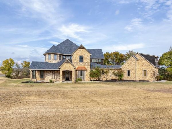 101 E Bozeman Lane, Fort Worth, TX 76108