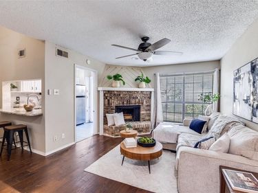 5200 Martel Avenue, Unit 35C, Dallas, TX 75206