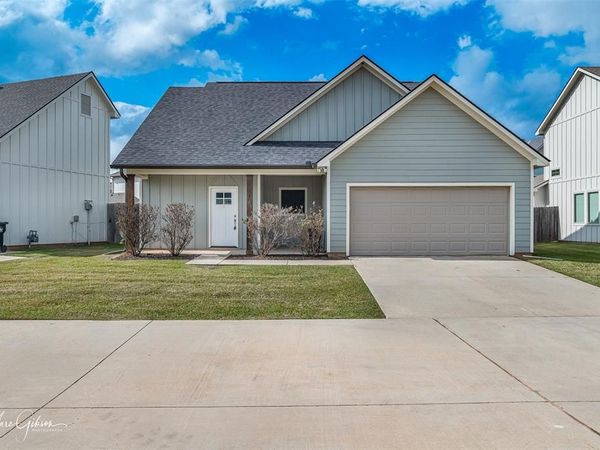 606 Perfect Place, Bossier City, LA 71111