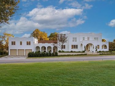 4259 Crestline Road, Fort Worth, TX 76107