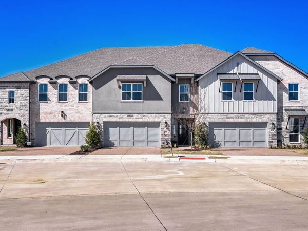 628 Damsel June Street, Lewisville, TX 75056