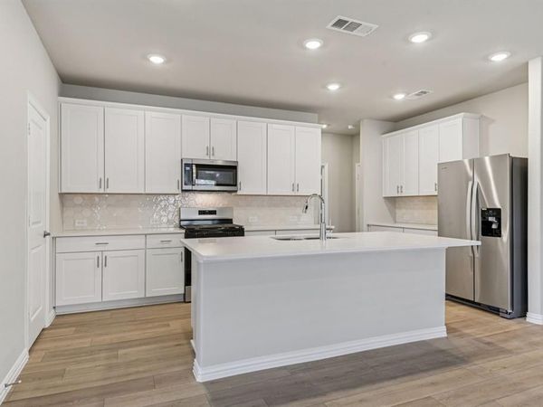 4010 Joe Pool Drive, Farmersville, TX 75442