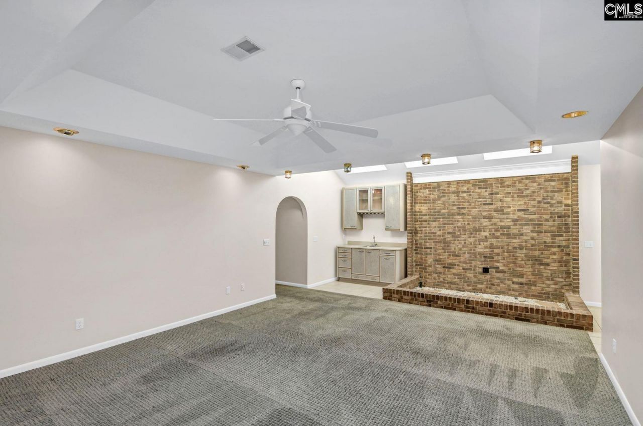 326 Patio Drive Photo 16