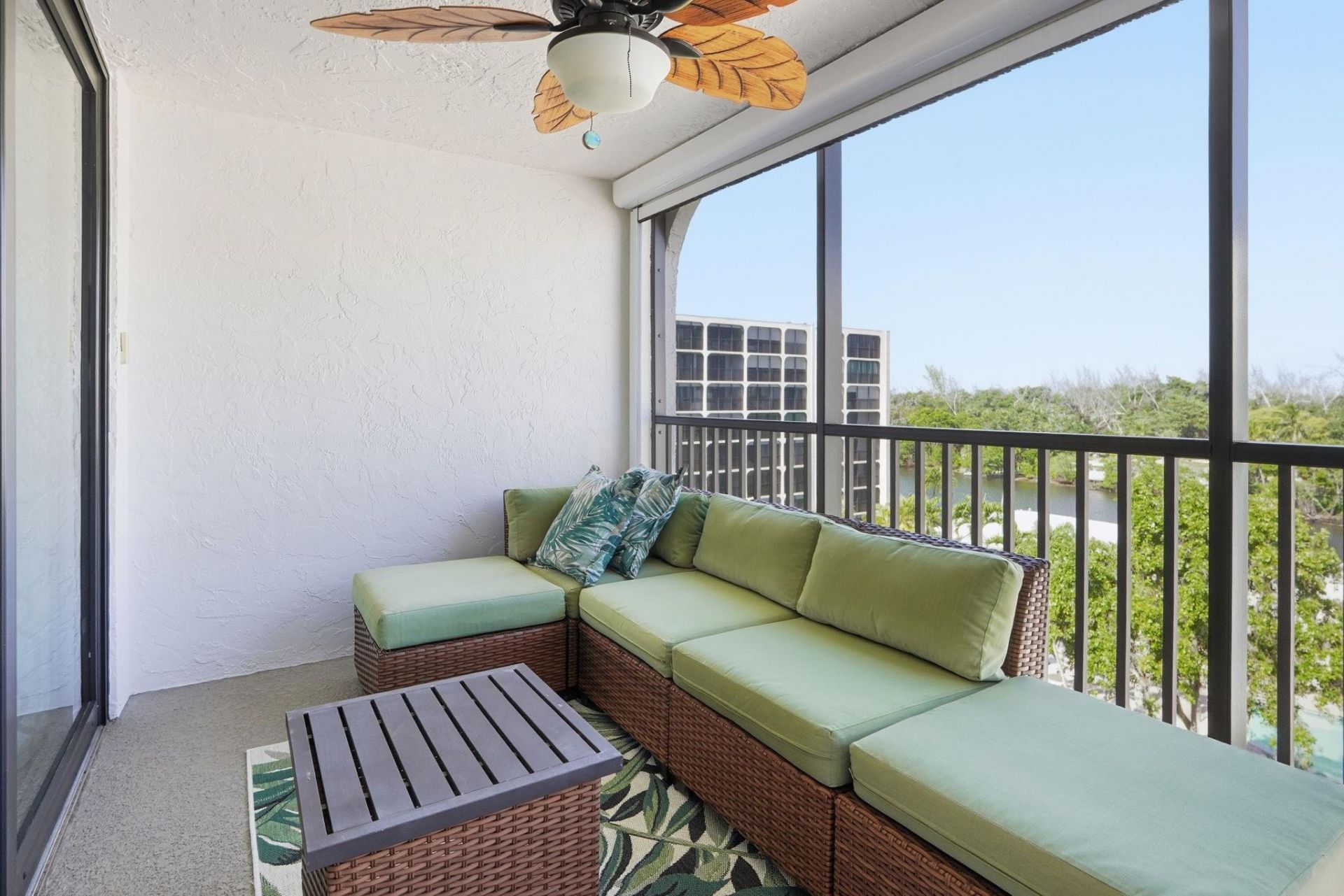1629 Riverview Road, Unit 620, Deerfield Beach, FL 33441 Photo