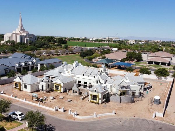 3152 S PENROSE Court, Gilbert, AZ 85295