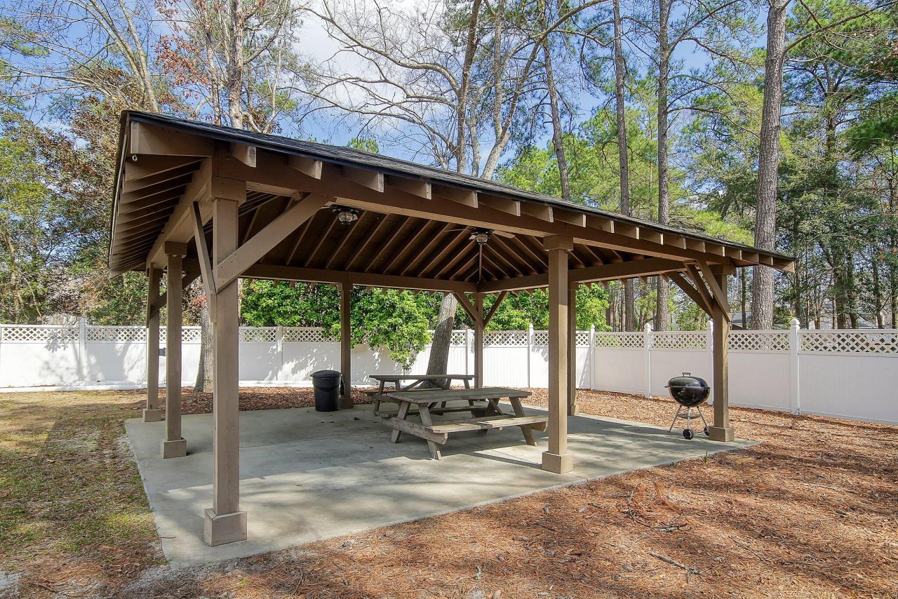 188 Midland Parkway Photo 20