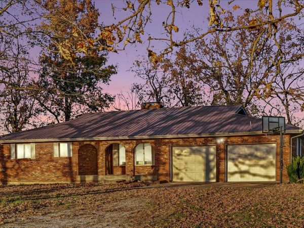 70 Dallion Ford Lane, Buffalo, MO 65622