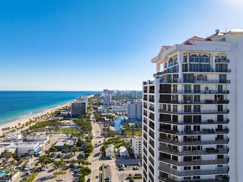 100 S Birch Road, Unit 2702, Fort Lauderdale, FL 33316 Photo
