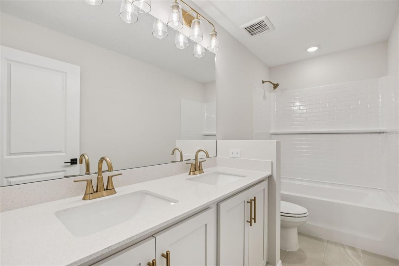 10167 Hidden Hammock Loop, Parrish, FL 34219 Photo