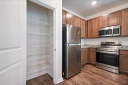 1178 Warrens Way photo 4