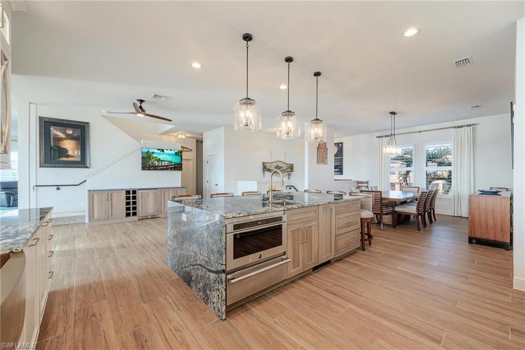 3807 San Carlos Dr, Saint James City, FL 33956 Photo