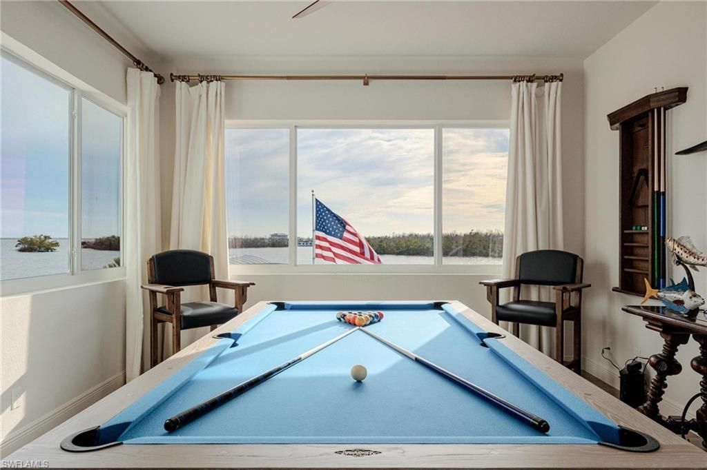 3807 San Carlos Dr, Saint James City, FL 33956 Photo