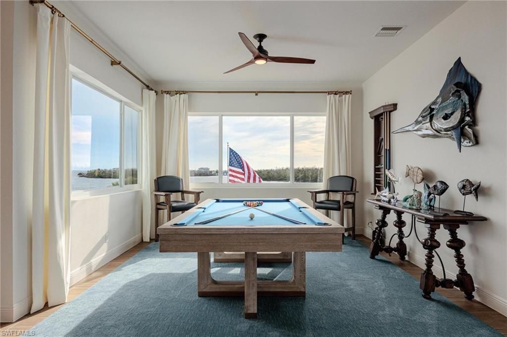 3807 San Carlos Dr, Saint James City, FL 33956 Photo