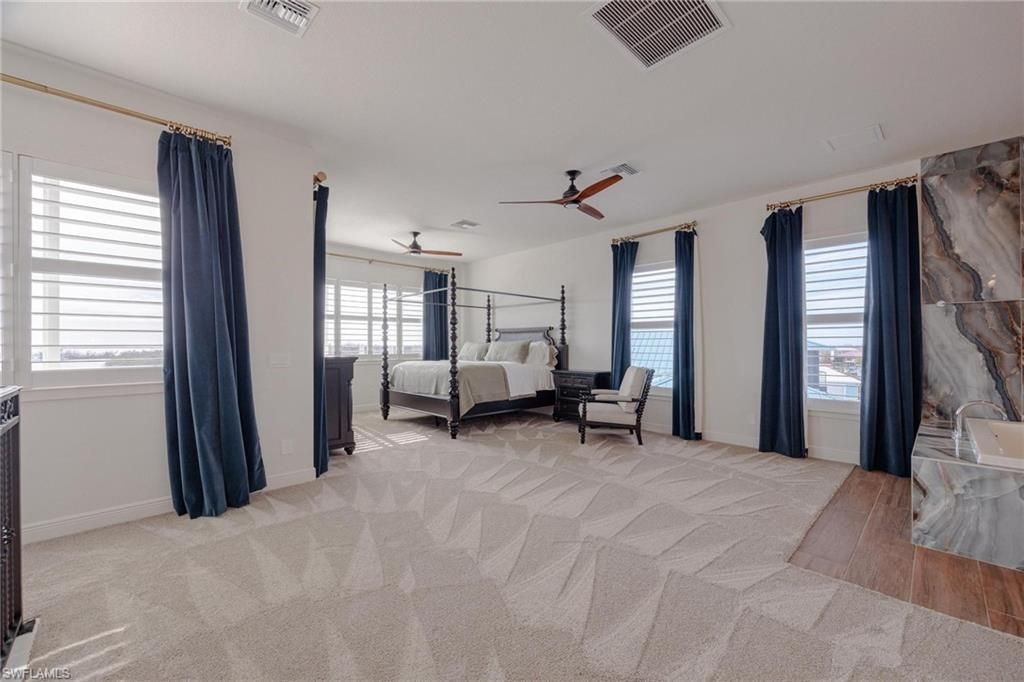 3807 San Carlos Dr, Saint James City, FL 33956 Photo
