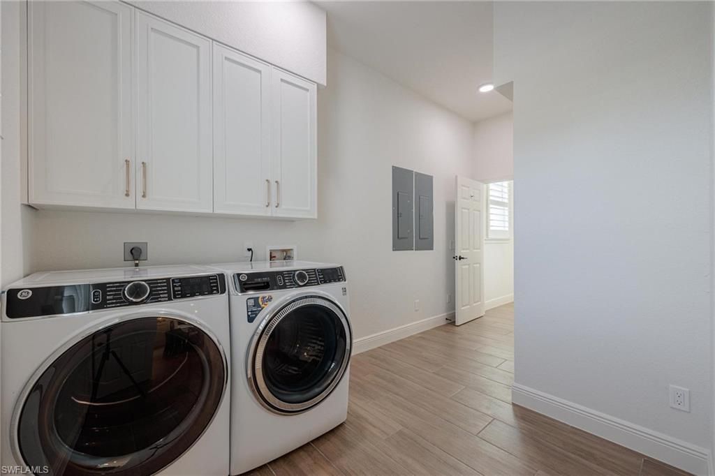 3807 San Carlos Dr, Saint James City, FL 33956 Photo