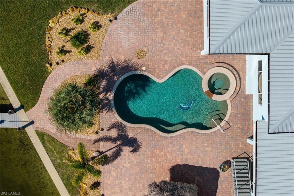 3807 San Carlos Dr, Saint James City, FL 33956 Photo