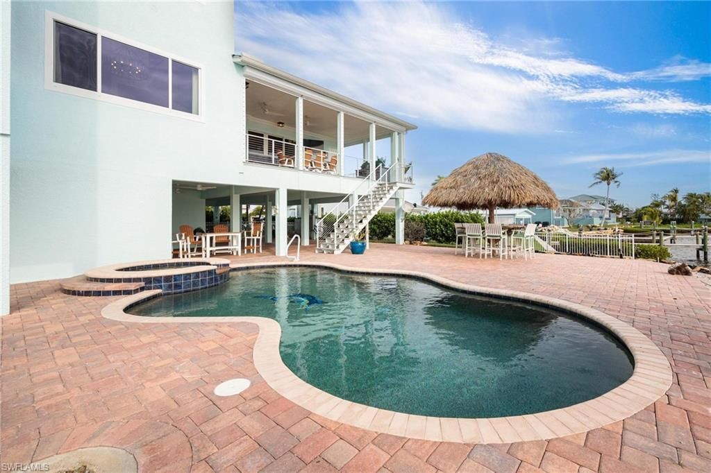 3807 San Carlos Dr, Saint James City, FL 33956 Photo