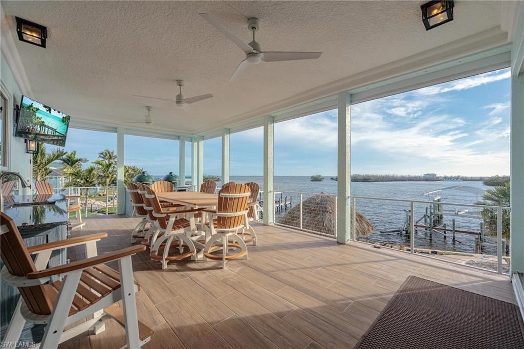 3807 San Carlos Dr, Saint James City, FL 33956 Photo