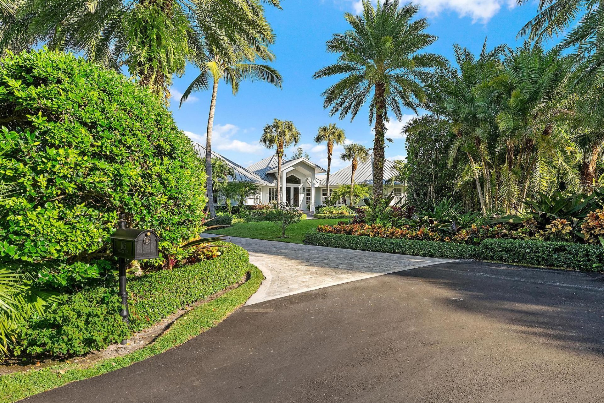 105 Harbor Way, Jupiter Island, FL 33455 Photo