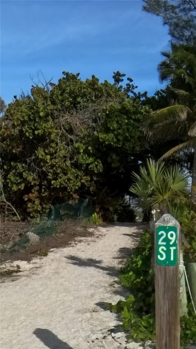 2908 Avenue B, Holmes Beach, FL 34217 Photo