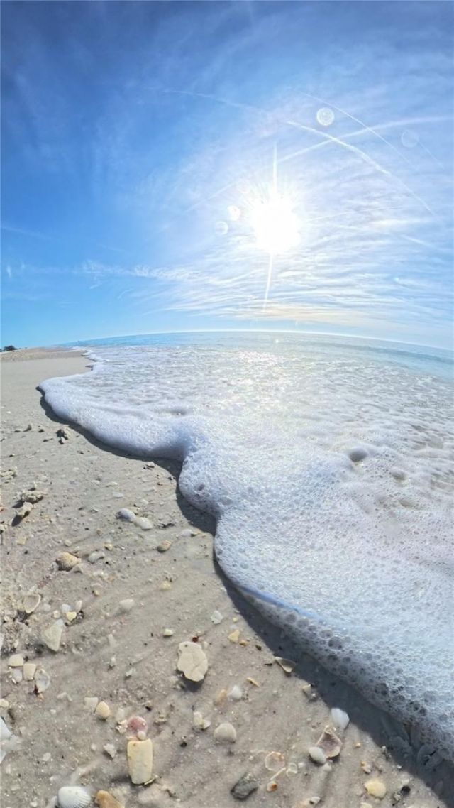 2908 Avenue B, Holmes Beach, FL 34217 Photo