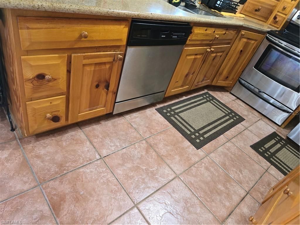 1017 NW 15th Street, Cape Coral, FL 33993 Photo