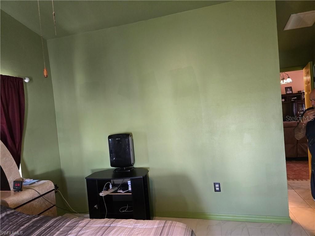 1017 NW 15th Street, Cape Coral, FL 33993 Photo