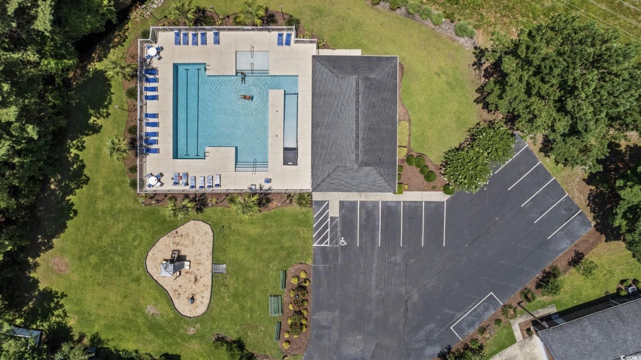 2320 Clandon Dr. Photo 27