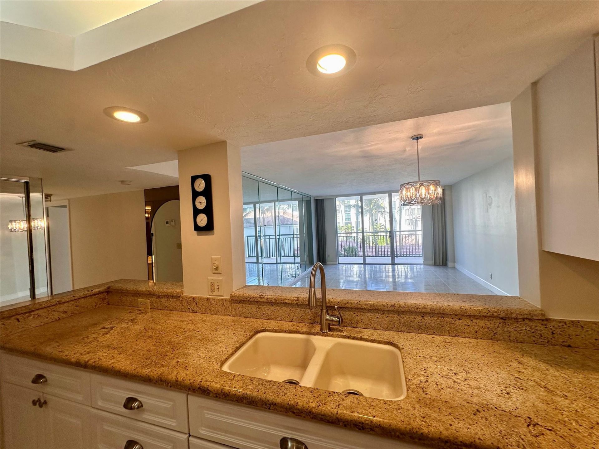 1149 Hillsboro Mile, Unit 309, Hillsboro Beach, FL 33062 Photo