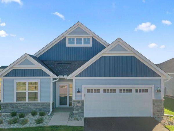 8203 Haywood Drive, Lino Lakes, MN 55014