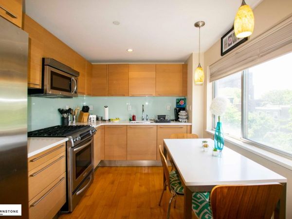 378 Baltic Street, Unit 3B, Brooklyn, NY 11201