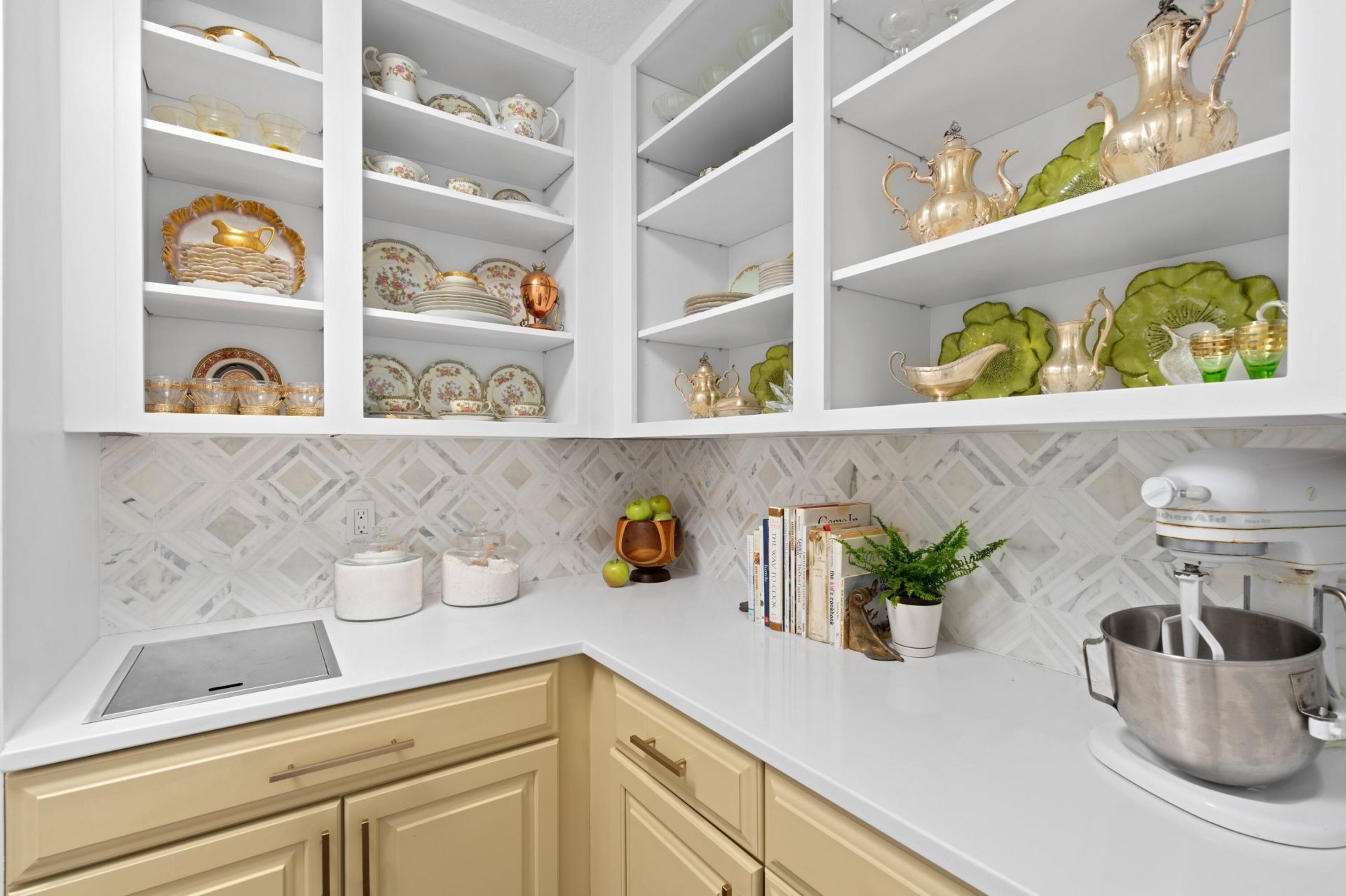 3510 Embassy Drive, West Palm Beach, FL 33401 Photo