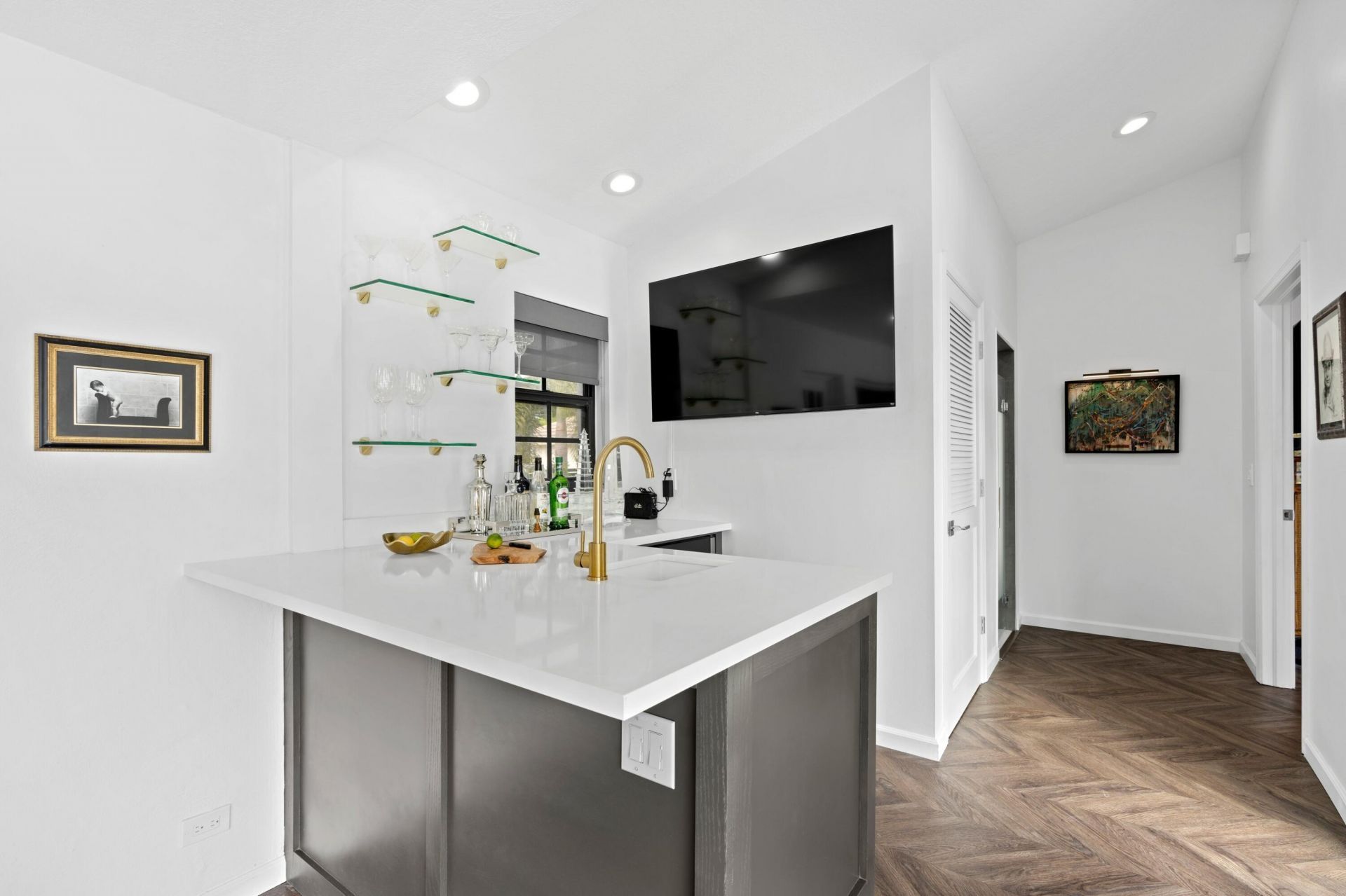 3510 Embassy Drive, West Palm Beach, FL 33401 Photo