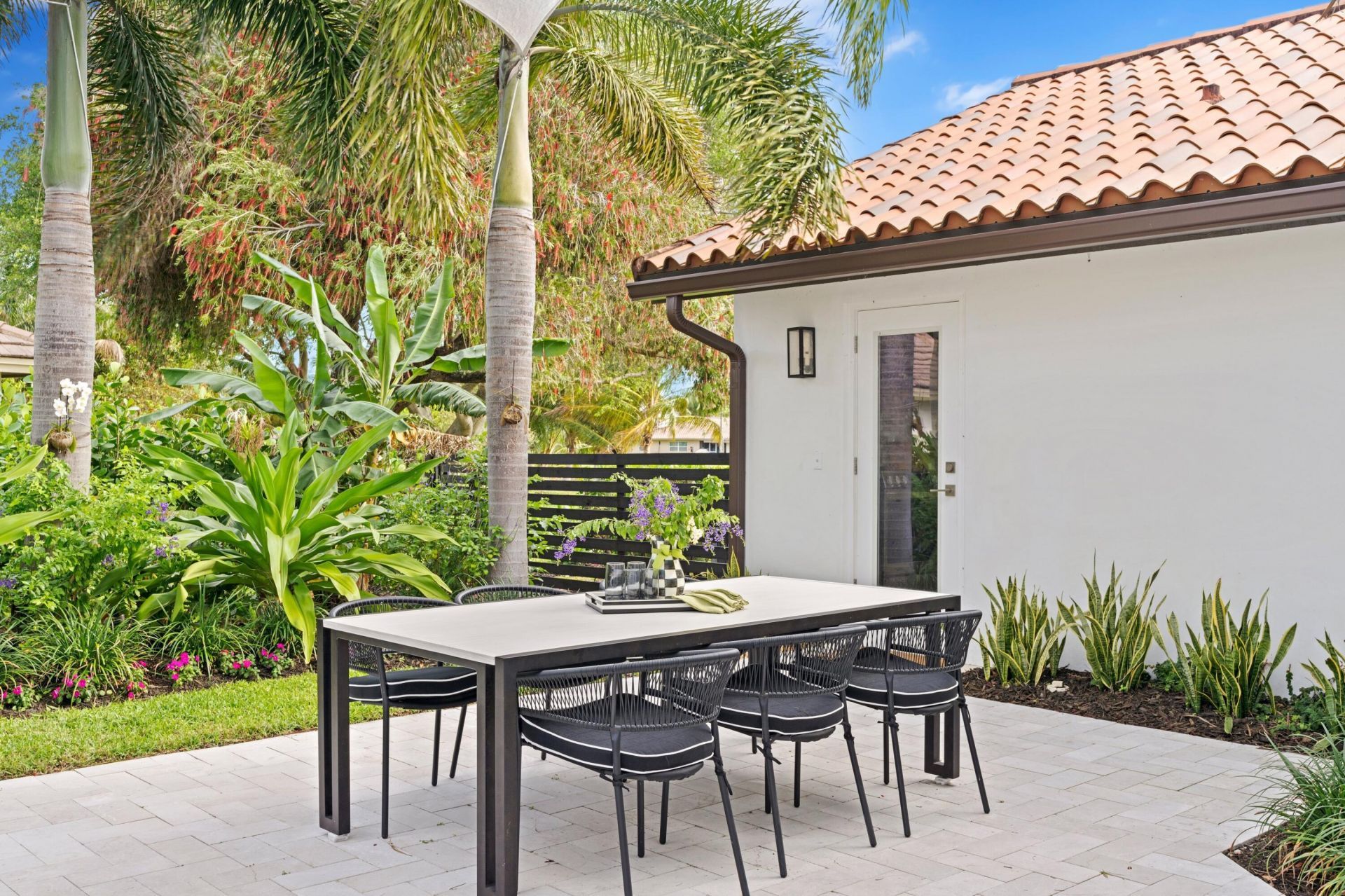 3510 Embassy Drive, West Palm Beach, FL 33401 Photo