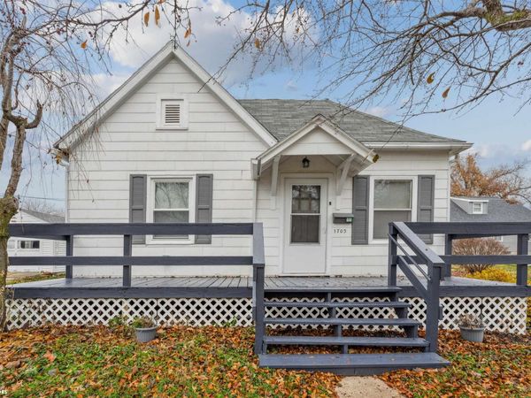 1703 W State Street, Marshalltown, IA 50158