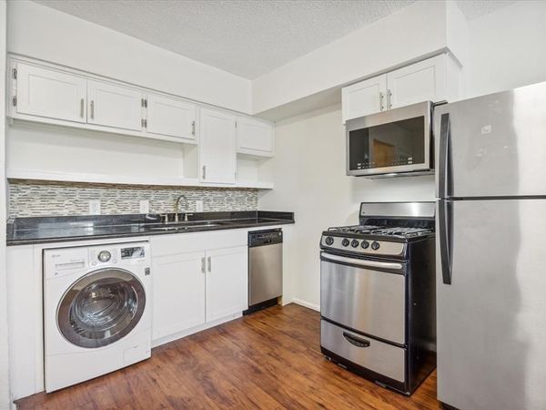 2401 Manor RD, Unit 232A, Austin, TX 78722