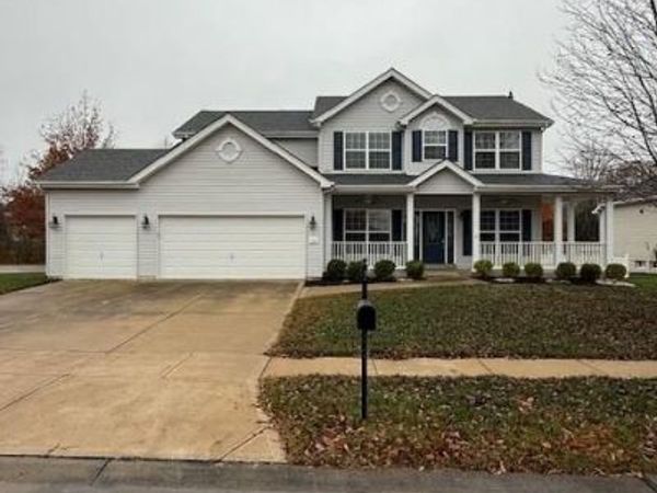 102 Riparian Drive, O'Fallon, MO 63368
