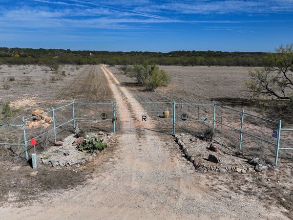 2356 KC 314, Junction, TX 76849