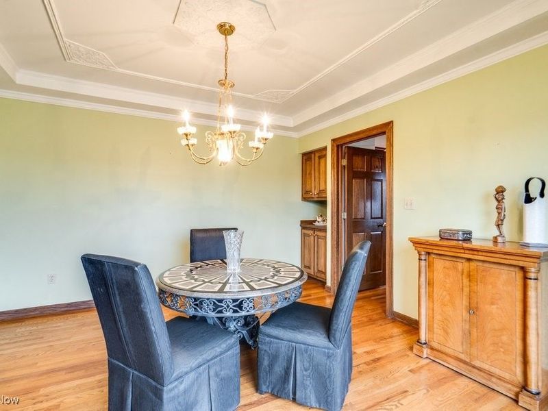 4700 Barnsleigh Drive, Akron, OH 44333 Photo 25